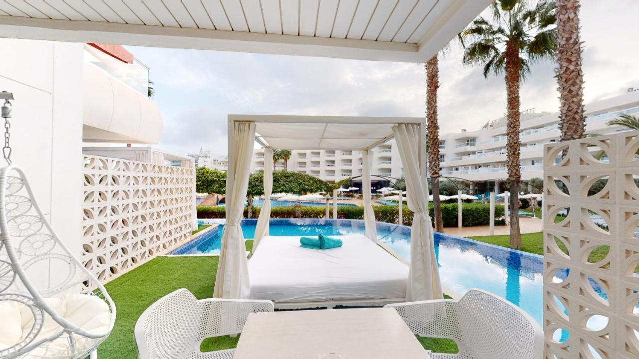 Aparthotel Tropic Garden Санта Еулалия дел Рио Екстериор снимка