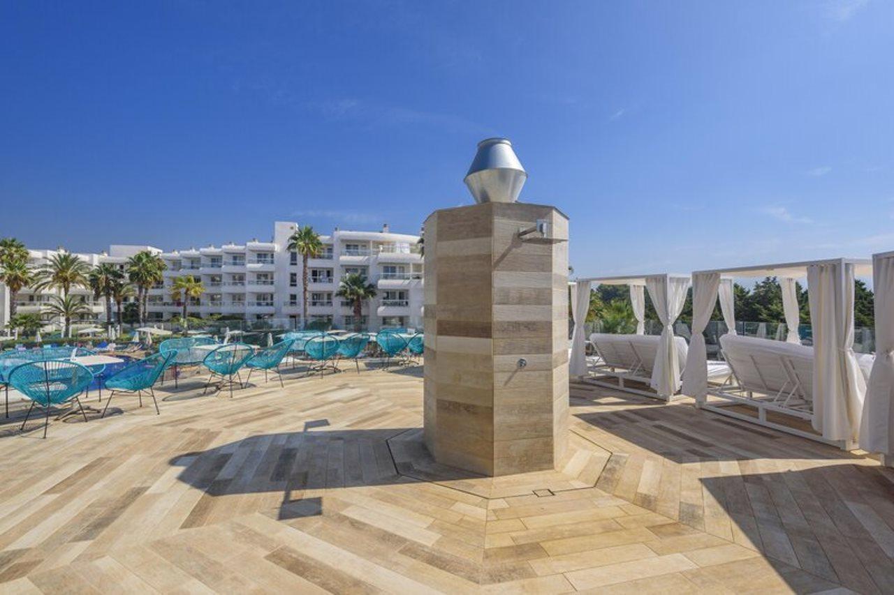 Aparthotel Tropic Garden Санта Еулалия дел Рио Екстериор снимка
