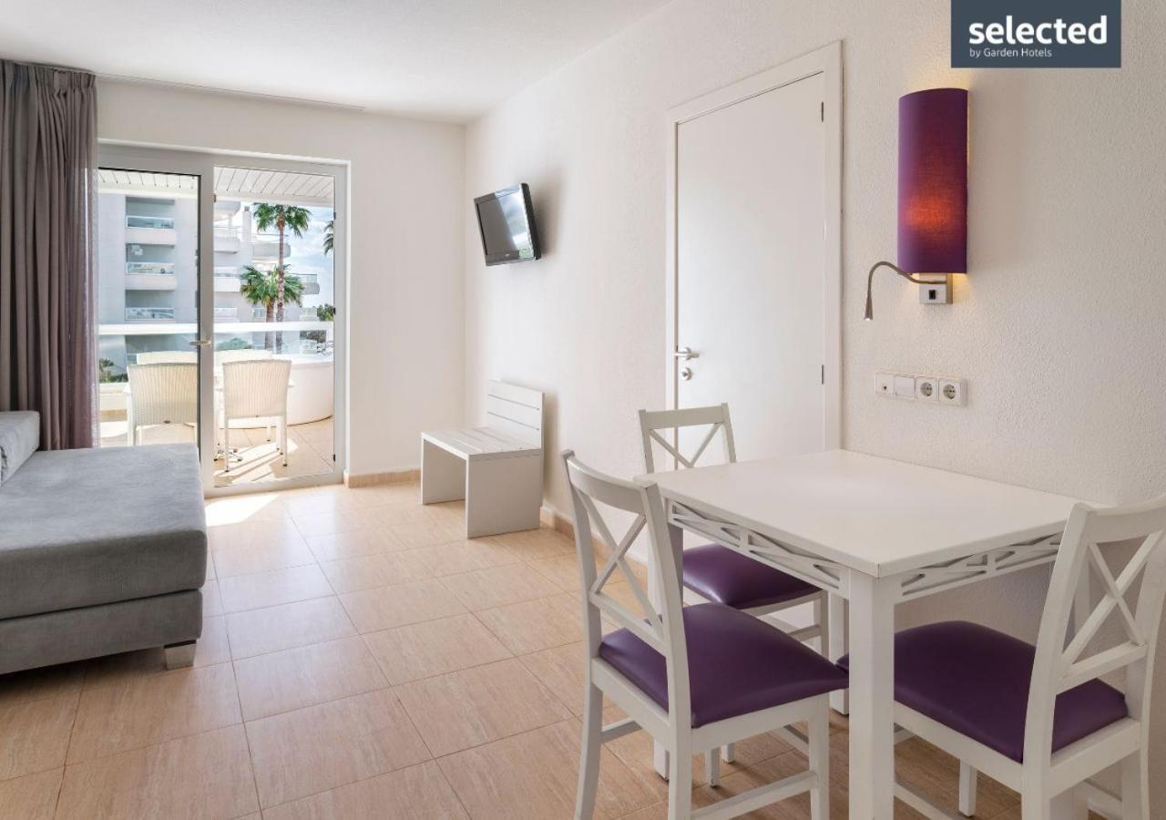 Aparthotel Tropic Garden Санта Еулалия дел Рио Екстериор снимка