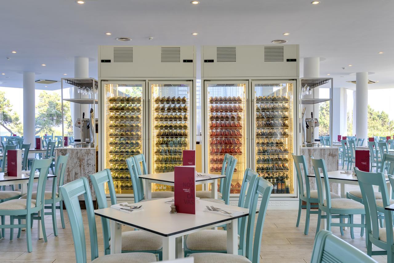 Aparthotel Tropic Garden Санта Еулалия дел Рио Екстериор снимка